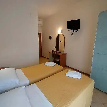 Brooklyn Hotel 3*